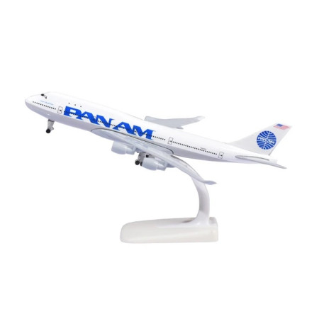 AIRCRAFT MODEL 1:X B747 PAN AM AIRLINES